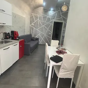 Appartamento La Rosa, Napoli